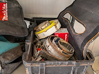 Assortiment bouwbenodigdheden - afbeelding 26 van  46
