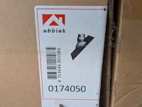 Assortiment bouwbenodigdheden - afbeelding 33 van  46