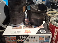 Assortiment bouwbenodigheden - afbeelding 4 van  8
