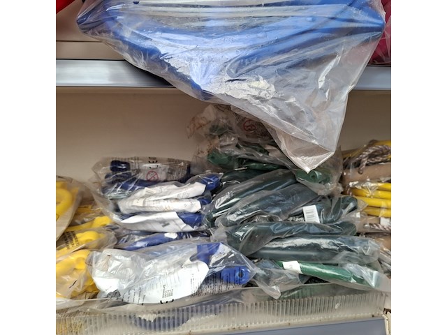 Assortiment buitenspeelgoed o.a. hermic - afbeelding 6 van  88