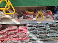 Assortiment buitenspeelgoed o.a. hermic - afbeelding 9 van  88