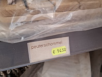 Assortiment buitenspeelgoed o.a. hermic - afbeelding 26 van  88