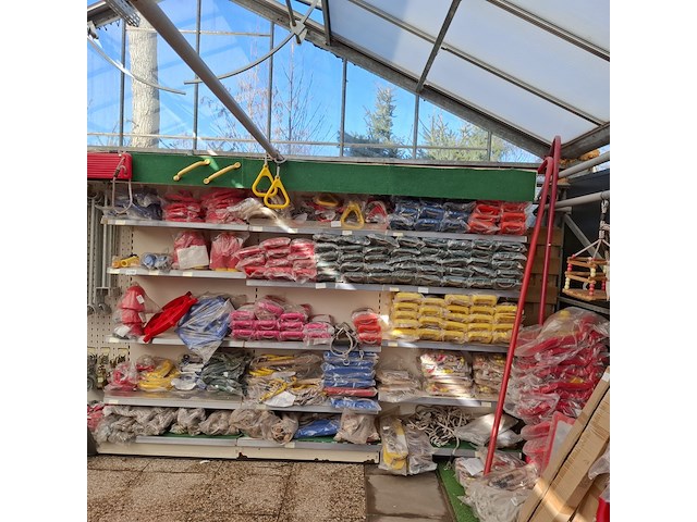 Assortiment buitenspeelgoed o.a. hermic - afbeelding 23 van  88