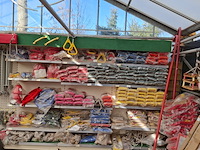 Assortiment buitenspeelgoed o.a. hermic - afbeelding 23 van  88