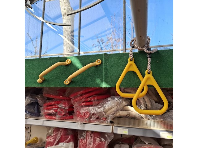 Assortiment buitenspeelgoed o.a. hermic - afbeelding 38 van  88