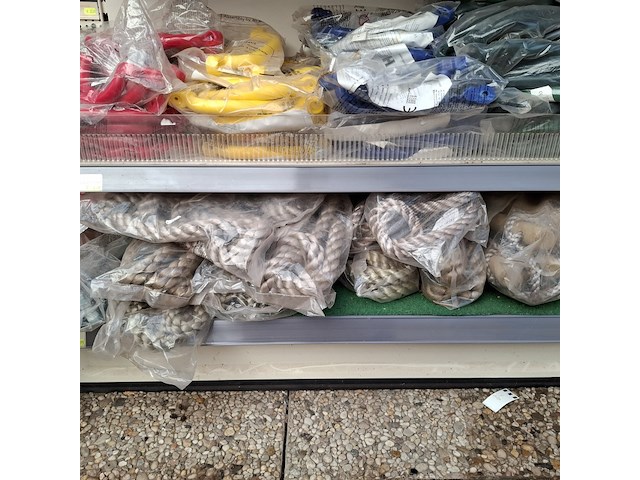 Assortiment buitenspeelgoed o.a. hermic - afbeelding 55 van  88