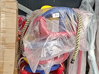 Assortiment buitenspeelgoed o.a. hermic - afbeelding 82 van  88