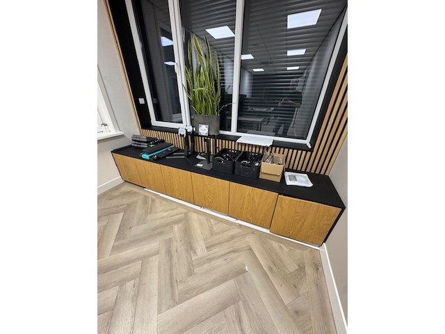 Assortiment computer en kantoor artikelen - afbeelding 1 van  10