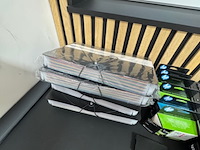 Assortiment computer en kantoor artikelen - afbeelding 6 van  10