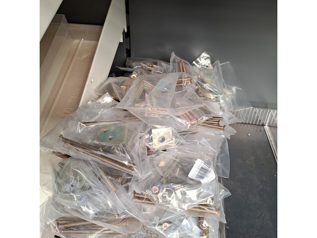 Assortiment deurbeslag o.a. hillhout - afbeelding 5 van  35