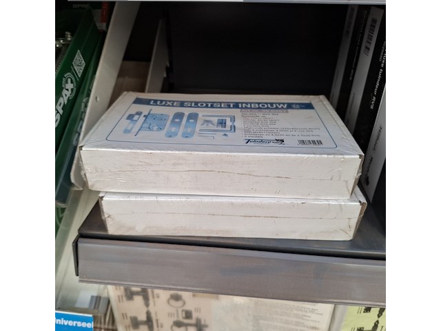 Assortiment deurbeslag o.a. hillhout - afbeelding 8 van  35