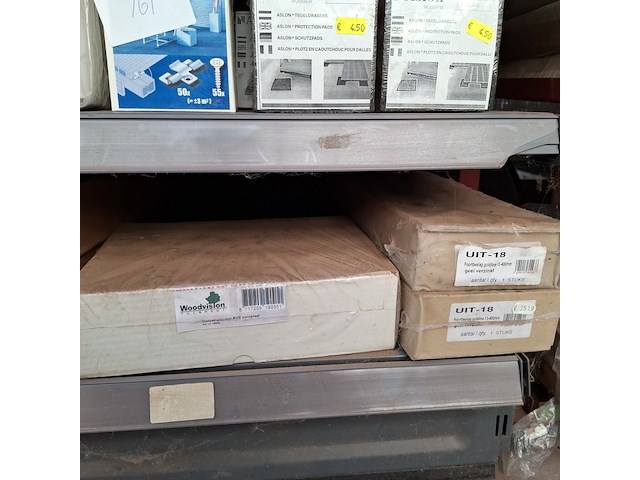 Assortiment deurbeslag o.a. hillhout - afbeelding 18 van  35