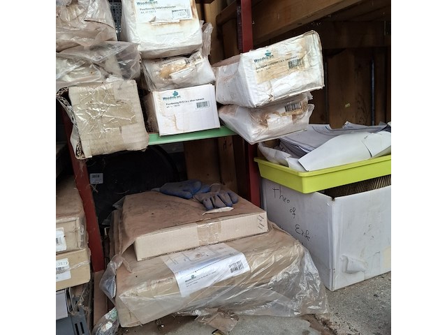 Assortiment deurbeslag o.a. hillhout - afbeelding 19 van  35