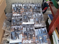 Assortiment deurbeslag o.a. hillhout - afbeelding 34 van  35