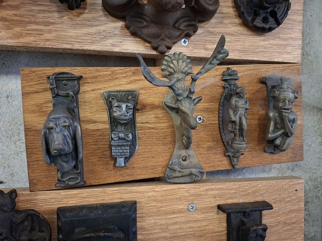 Assortiment deurkloppers - afbeelding 7 van  12