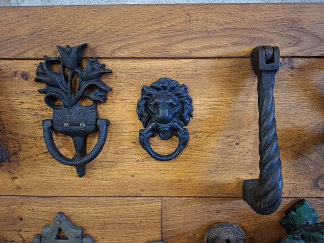 Assortiment deurkloppers - afbeelding 7 van  26