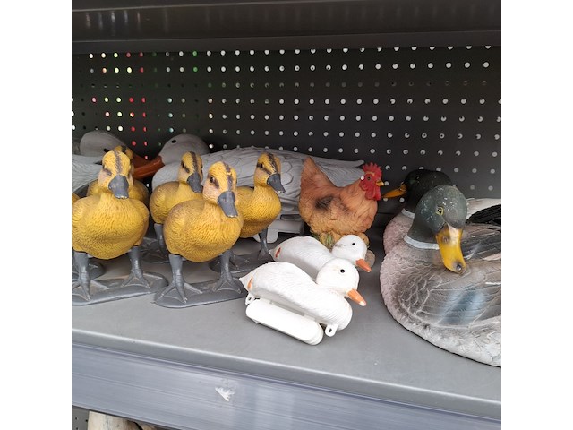 Assortiment dieren beelden o.a. ubbink - afbeelding 29 van  44