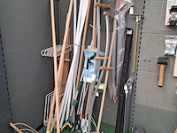 Assortiment divers gereedschap o.a. nature, orit