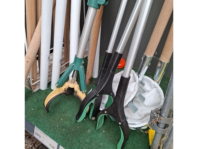 Assortiment divers gereedschap o.a. nature, orit - afbeelding 3 van  8