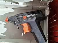 Assortiment divers gereedschap - afbeelding 2 van  12