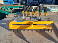Assortiment divers gereedschap - afbeelding 6 van  10