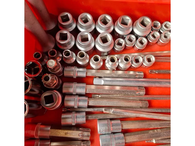Assortiment dopsleutels o.a. bosch - afbeelding 4 van  12