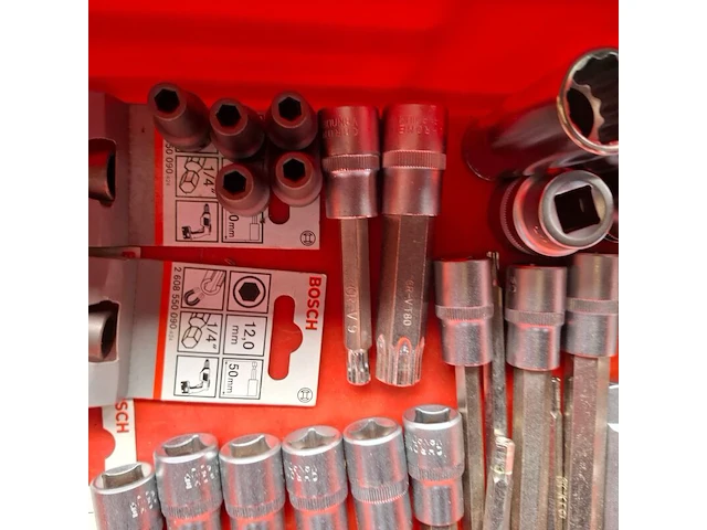 Assortiment dopsleutels o.a. bosch - afbeelding 9 van  12