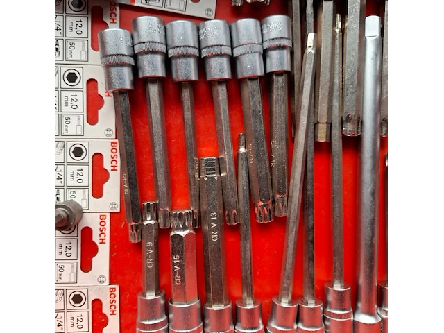 Assortiment dopsleutels o.a. bosch - afbeelding 10 van  12
