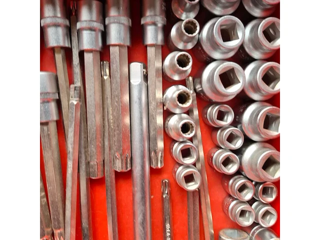 Assortiment dopsleutels o.a. bosch - afbeelding 12 van  12