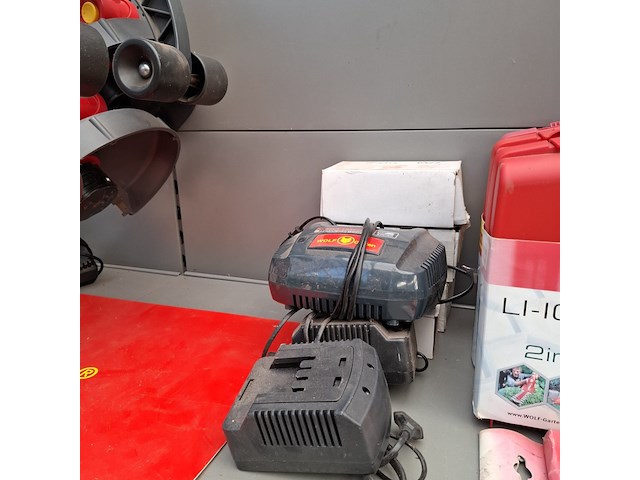 Assortiment elektrisch tuingereedschap o.a. wolf garten - afbeelding 7 van  12