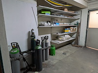 Assortiment garage benodigdheden - afbeelding 1 van  46