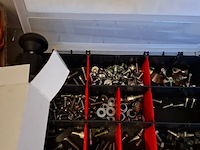 Assortiment garage benodigdheden - afbeelding 6 van  18