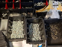 Assortiment garage benodigdheden - afbeelding 8 van  18