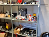 Assortiment garage benodigdheden