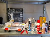 Assortiment garage benodigdheden - afbeelding 16 van  18