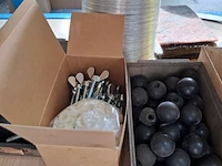 Assortiment gereedschap en toebehoren - afbeelding 11 van  24