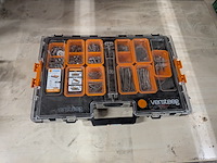 Assortiment gereedschap - afbeelding 2 van  24