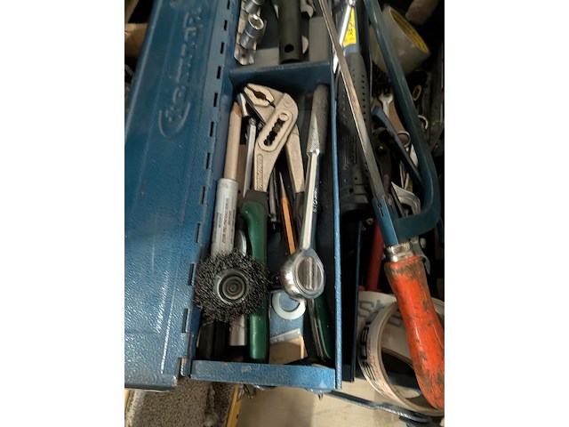 Assortiment gereedschap - afbeelding 13 van  24
