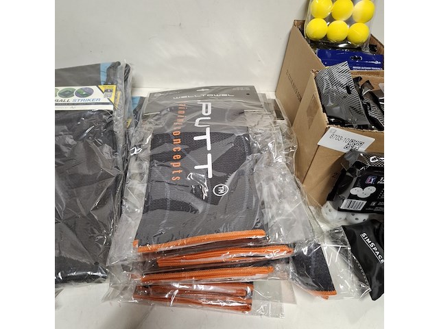 Assortiment golf accessoires - afbeelding 7 van  17