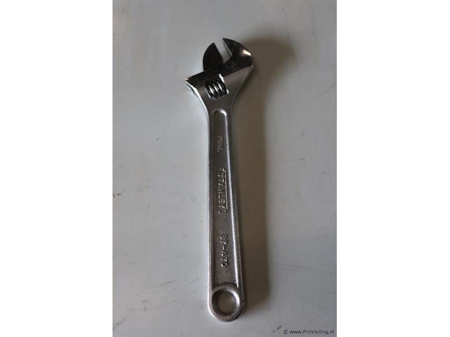 Assortiment handgereedschap o.a. ring/steeksleutels & schroevendraaiers - afbeelding 10 van  10