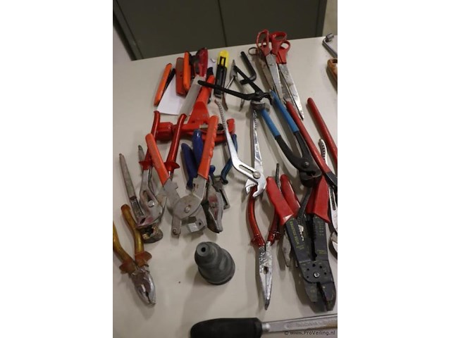 Assortiment handgereedschap - afbeelding 3 van  6