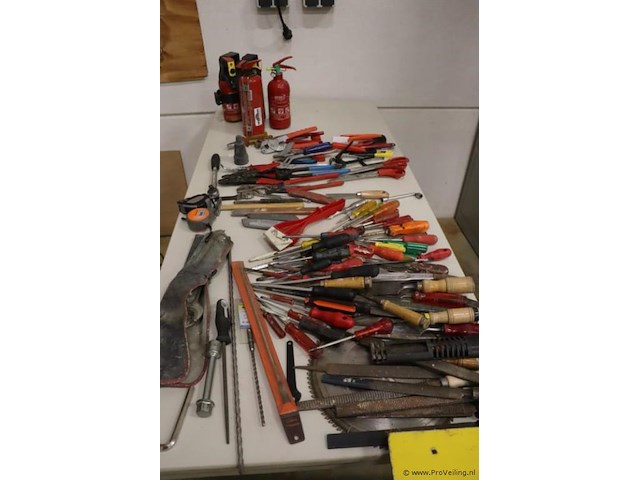 Assortiment handgereedschap - afbeelding 6 van  6
