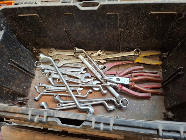 Assortiment handgereedschap - afbeelding 6 van  6