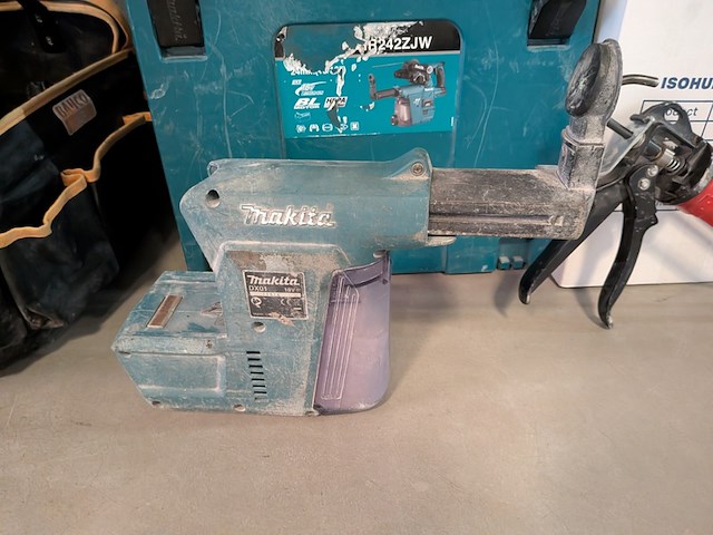 Assortiment handgereedschap - afbeelding 10 van  25