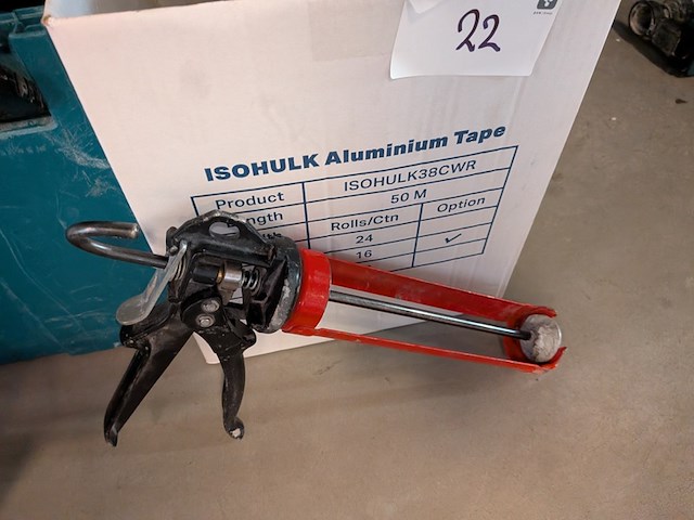 Assortiment handgereedschap - afbeelding 18 van  25
