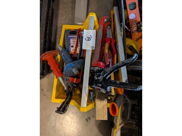 Assortiment handgereedschap - afbeelding 9 van  9