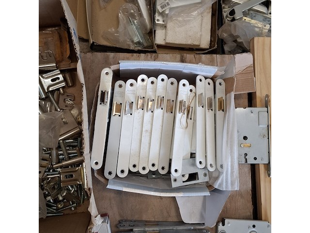 Assortiment hang en sluitwerk - afbeelding 6 van  29