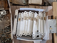 Assortiment hang en sluitwerk - afbeelding 6 van  29