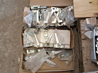 Assortiment hang en sluitwerk - afbeelding 8 van  29