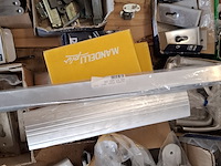 Assortiment hang en sluitwerk - afbeelding 20 van  29